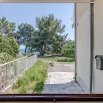 Beachfront Apartment Drazen, With Garden And Parking