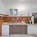 Beachfront Apartment Drazen, With Garden And Parking