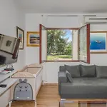 Beachfront Apartment Drazen, With Garden And Parking