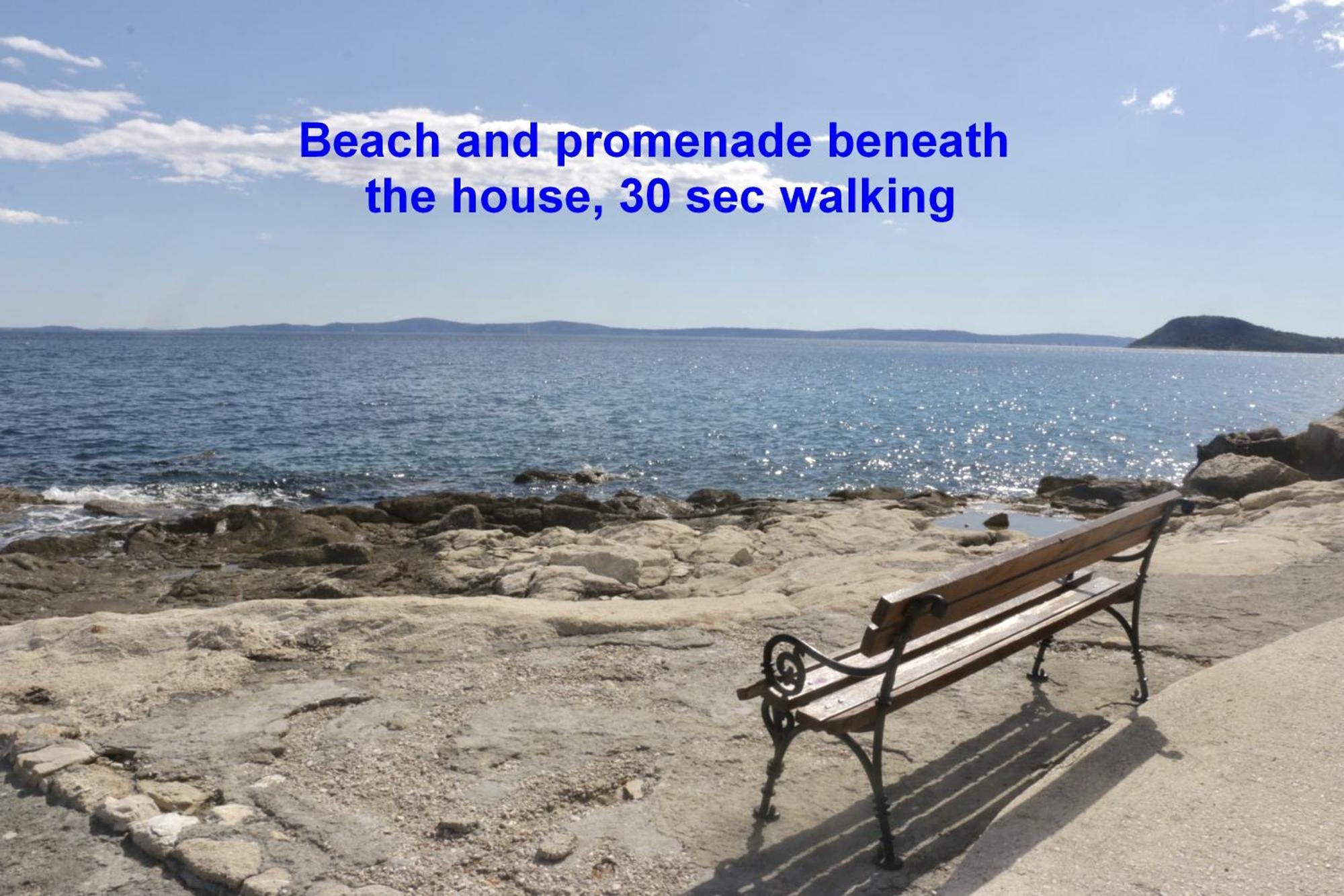 Beachfront Drazen, With Garden And Parking Apartament