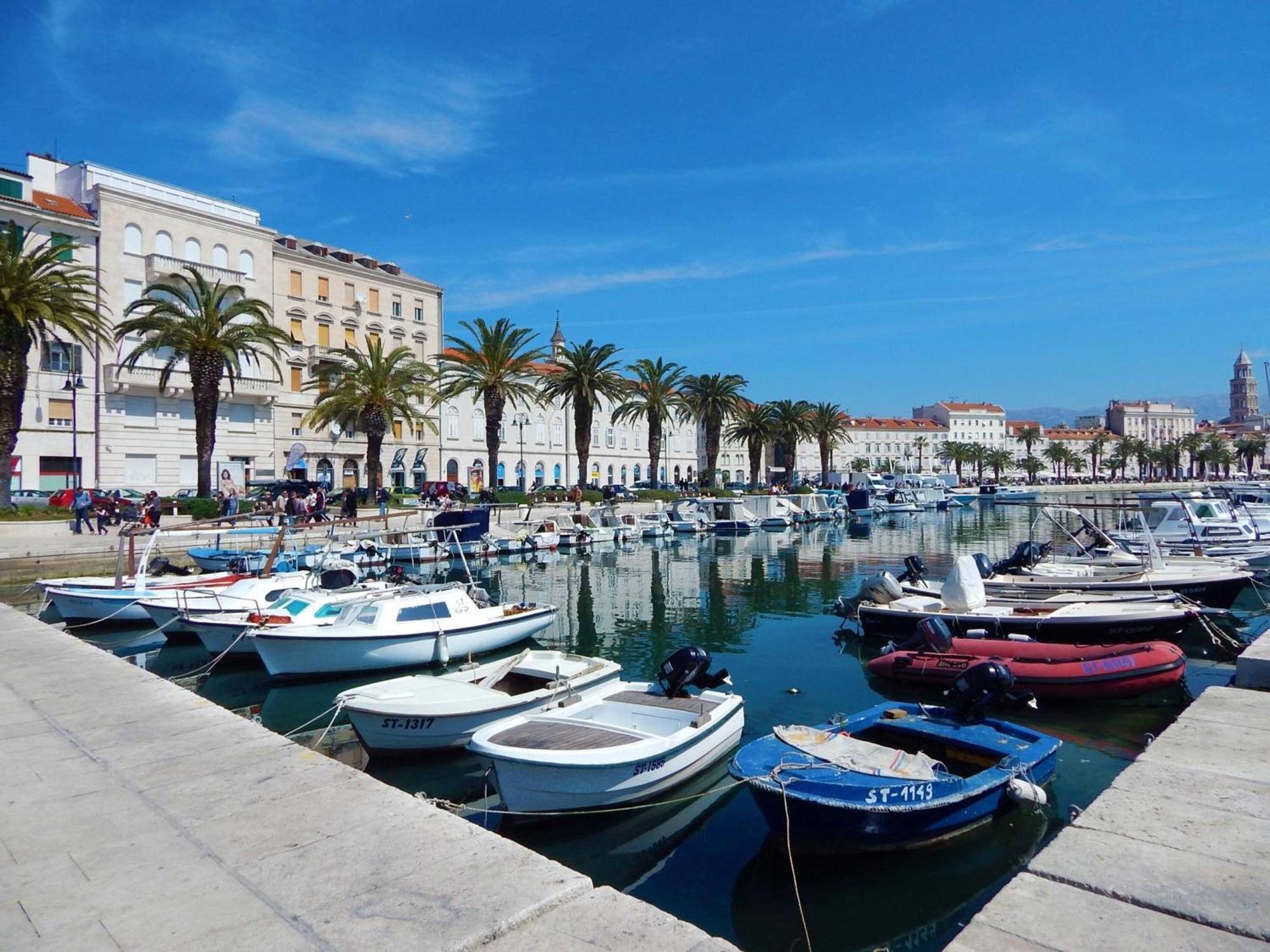 Beachfront Drazen, With Garden And Parking Apartament